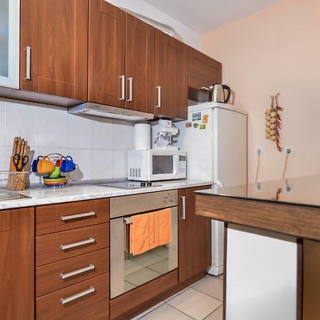Comfortable One Bedroom Apartment In A Lively Area | Zona B5 | Russian Square Sofia Exterior foto