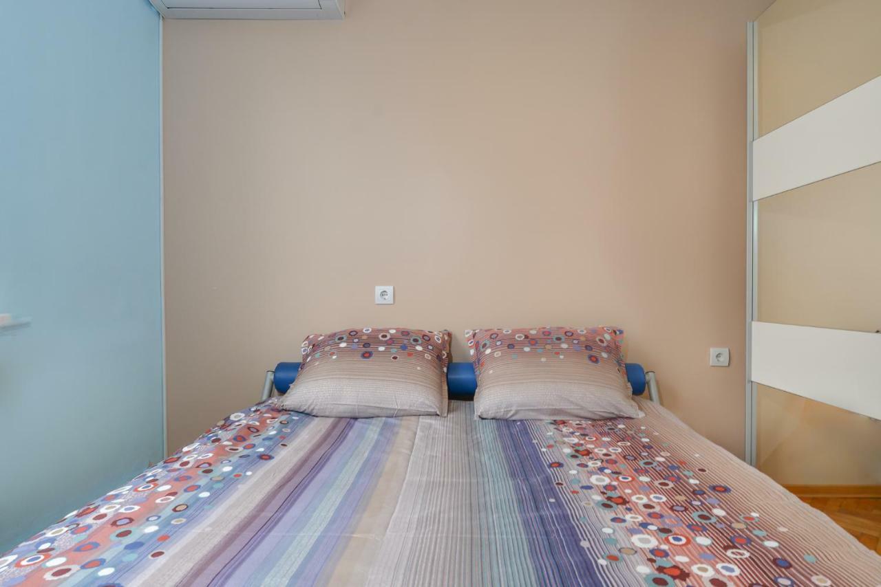 Comfortable One Bedroom Apartment In A Lively Area | Zona B5 | Russian Square Sofia Exterior foto